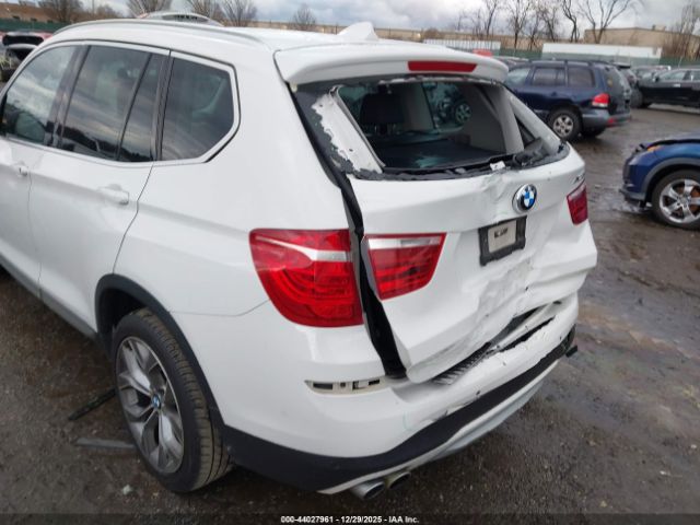 2017 BMW X3 5UXWX9C33H0W77926 Photo 5