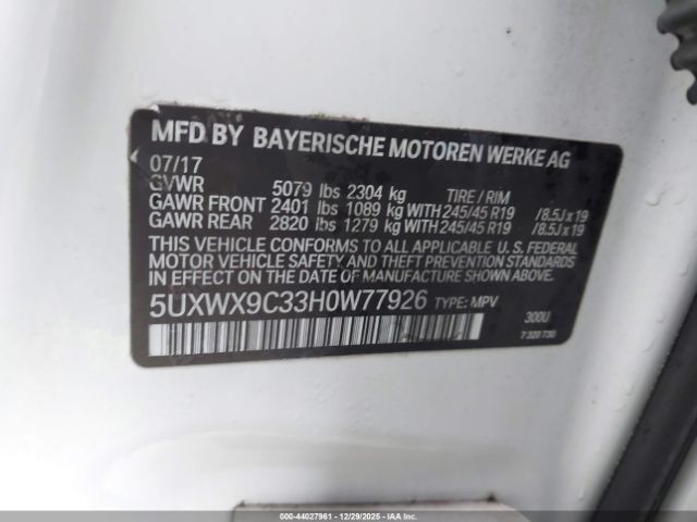 2017 BMW X3 5UXWX9C33H0W77926 Photo 8