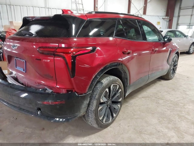 2024 CHEVROLET BLAZER EV 3GNKDCRJ4RS232544 Photo 3