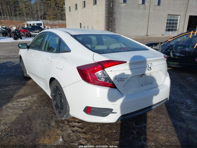 Honda Civic Lx 2017 2HGFC2F58HH513358 Image 3