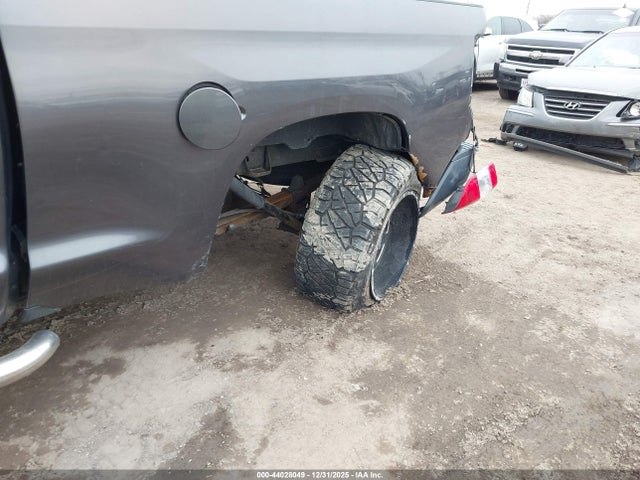 2014 TOYOTA TUNDRA 5TFUM5F18EX050842 Photo 5
