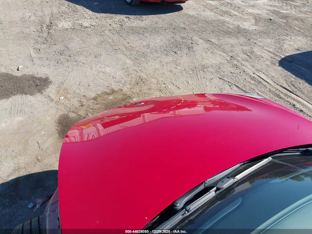 2021 TESLA MODEL Y 5YJYGDEE6MF138188 Photo 9