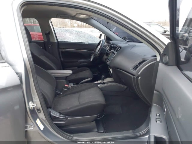 2020 MITSUBISHI OUTLANDER SPORT JA4AR3AU7LU026566 Photo 4