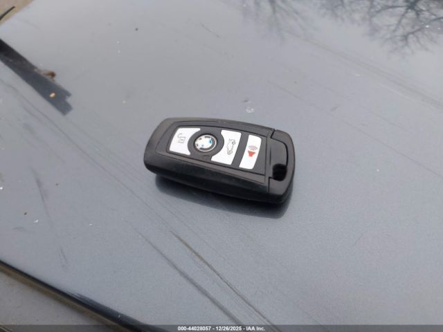 2016 BMW 320I WBA8E5G54GNT40202 Photo 10