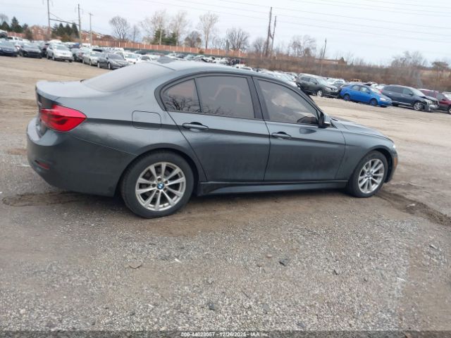 2016 BMW 320I WBA8E5G54GNT40202 Photo 3