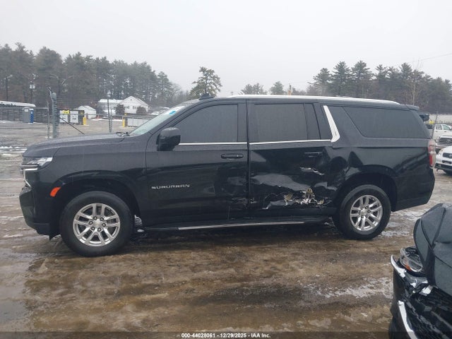 1GNSKCKD7NR162917 Chevrolet Suburban 4wd Lt