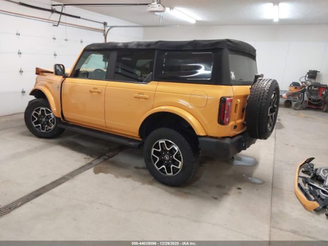 2022 FORD BRONCO 1FMDE5BH6NLB83019 Photo 2