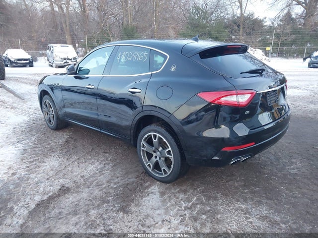 2019 MASERATI LEVANTE ZN661XUAXKX308353 Photo 2