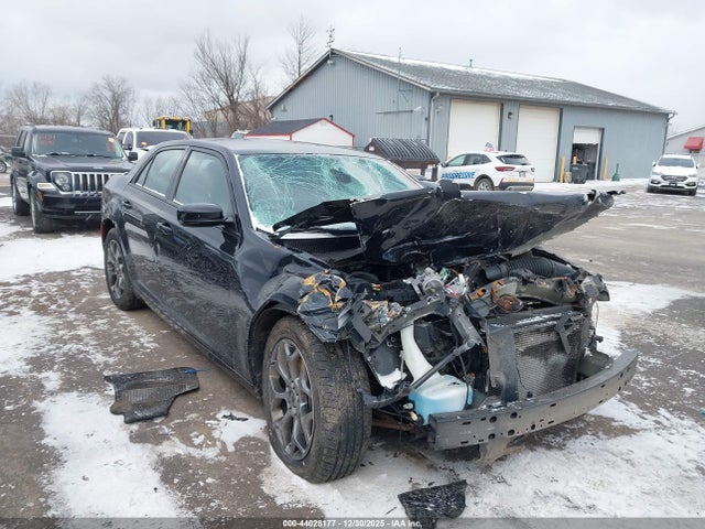 2017 CHRYSLER 300 2C3CCAGG6HH553289