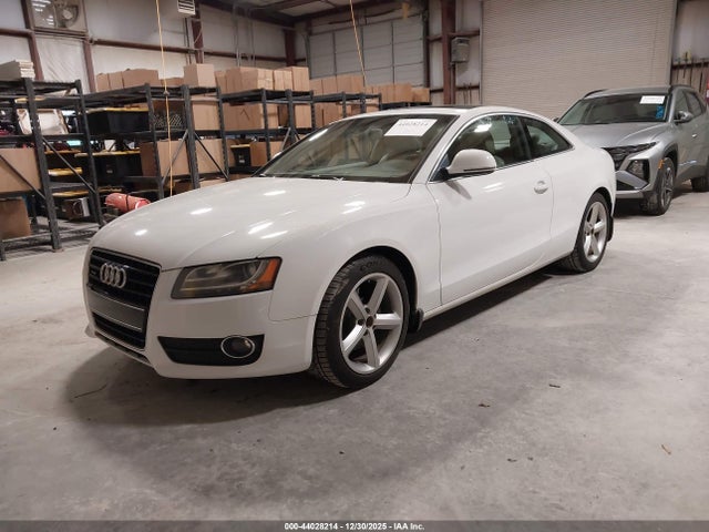 2009 AUDI A5 WAUDK78T39A008617 Photo 1