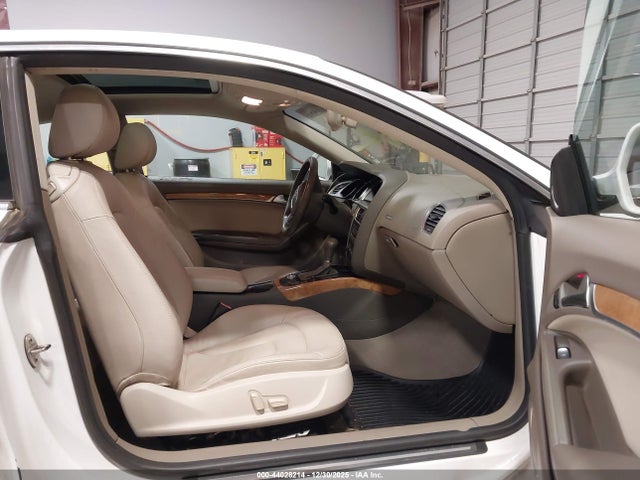 2009 AUDI A5 WAUDK78T39A008617 Photo 4