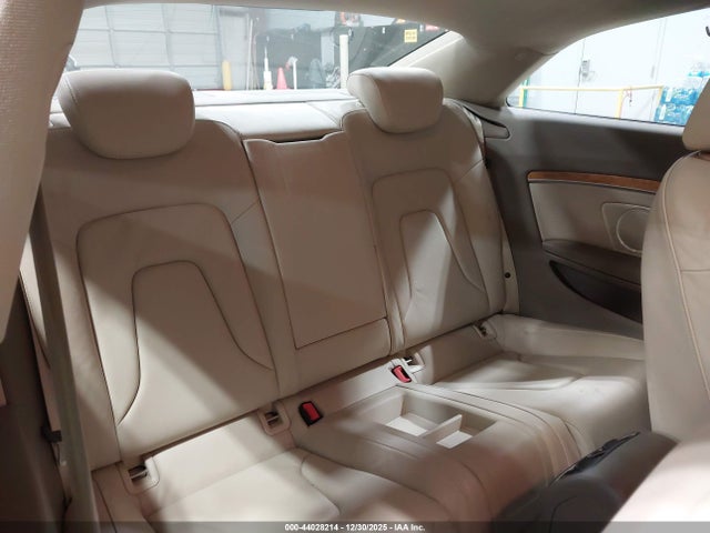 2009 AUDI A5 WAUDK78T39A008617 Photo 7