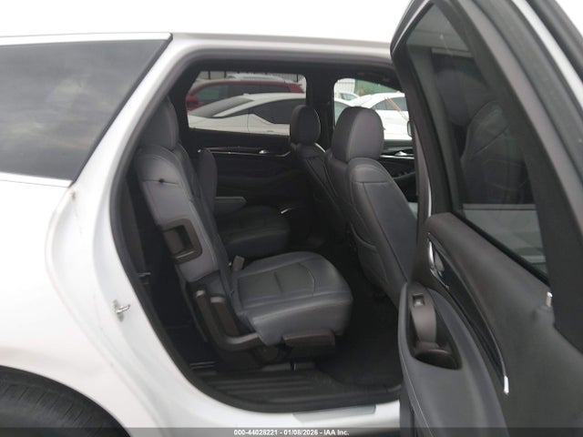 5GAERCKW1NJ125199 Buick Enclave Fwd Premium