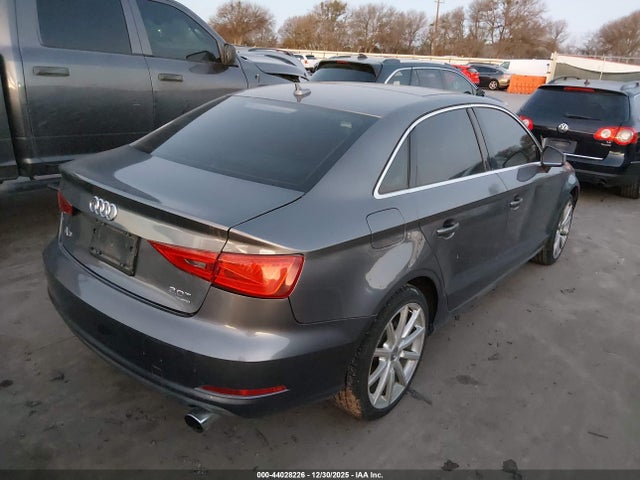 2015 AUDI A3 WAUBFGFF7F1002386 Photo 3
