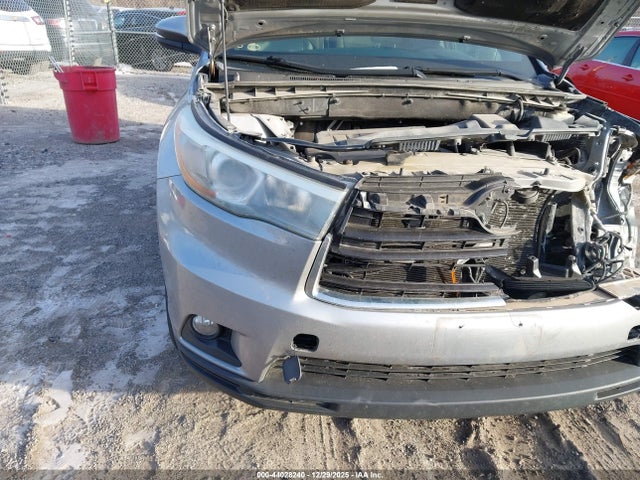 5TDJKRFH1FS158143 Toyota Highlander Xle V6