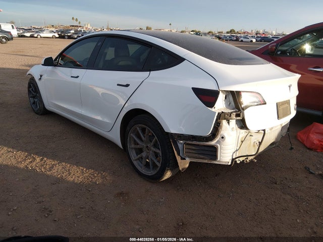 2022 TESLA MODEL 3 5YJ3E1EA4NF301885 Photo 2