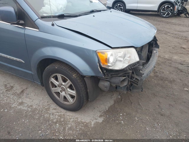 44028271 :رقم المزاد ، 2C4RC1BG6CR169013 vin ، 2012 Chrysler Town & Country Touring مزاد بيع