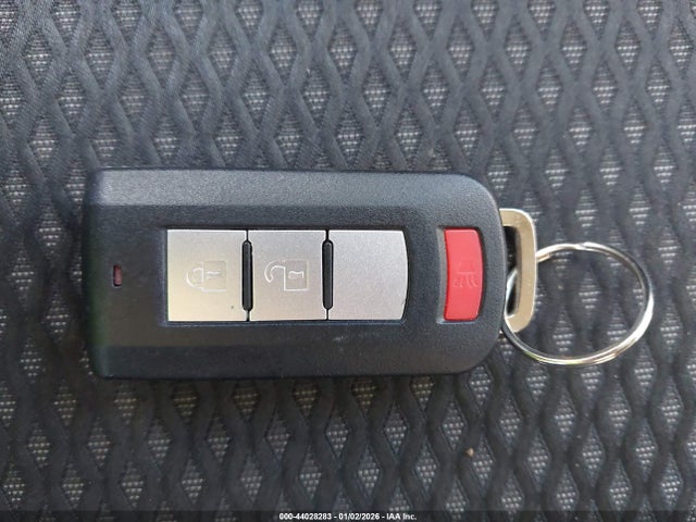 2017 MITSUBISHI OUTLANDER JA4AD3A32HZ028581 Photo 10