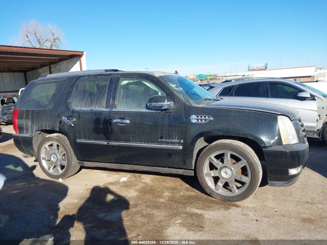 Aukcja sprzedaży 2008 Cadillac Escalade Standard, vin: 1GYEC63868R224070, numer aukcji: 44028305