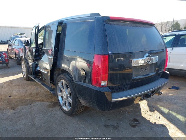 2008 CADILLAC ESCALADE 1GYEC63868R224070 Photo 2