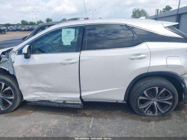 44028334 :رقم المزاد ، 2T2BZMCA4HC060810 vin ، 2017 Lexus Rx 350 مزاد بيع