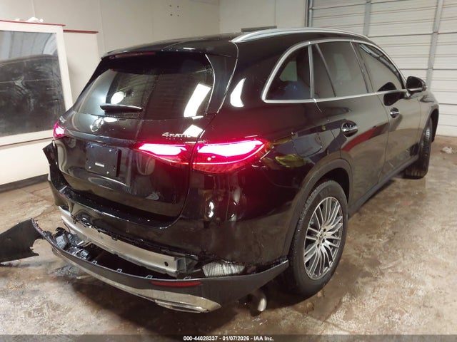 44028337 :رقم المزاد ، W1NKM4HB8SF376450 vin ، 2025 Mercedes-benz Glc 300 4matic Suv مزاد بيع