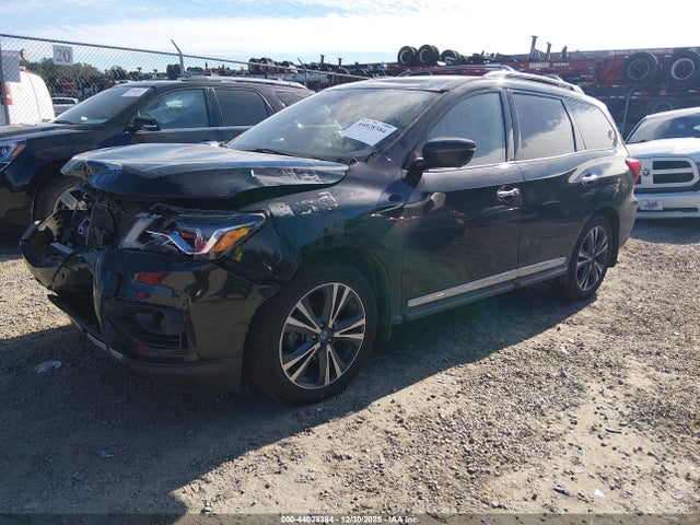 5N1DR2MM7HC623833 Nissan Pathfinder Platinum