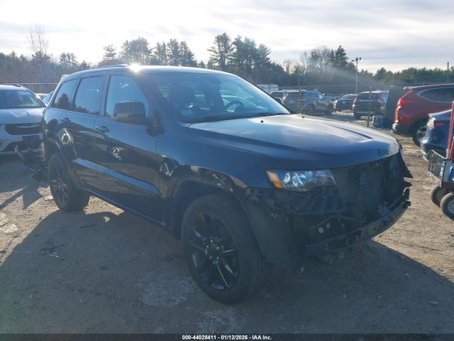 1C4RJFAGXLC316379 Jeep Grand Cherokee Altitude 4x4