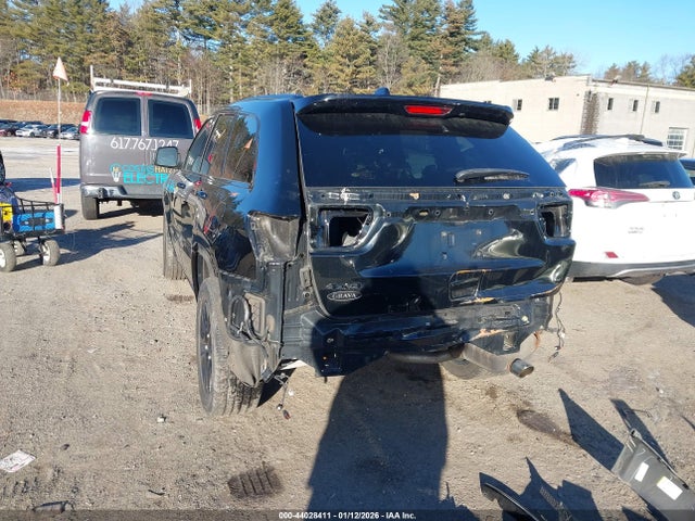 1C4RJFAGXLC316379 Jeep Grand Cherokee Altitude 4x4