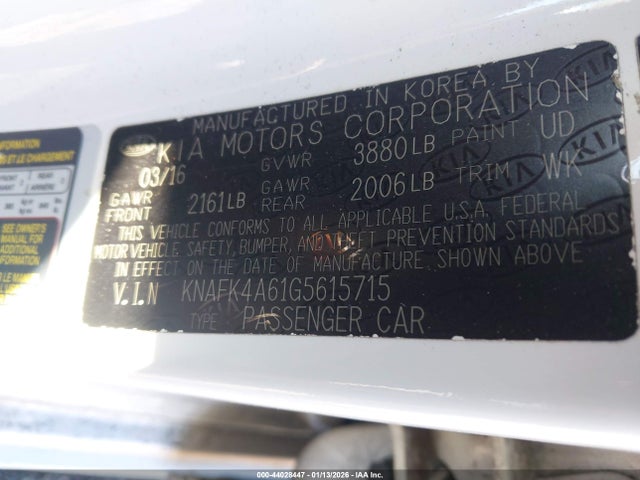 KNAFK4A61G5615715 KIA FORTE LX