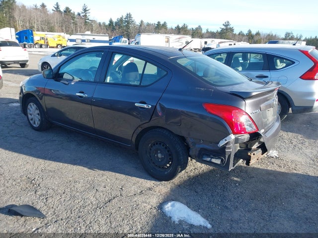 2015 NISSAN VERSA 3N1CN7AP4FL800155 Photo 2