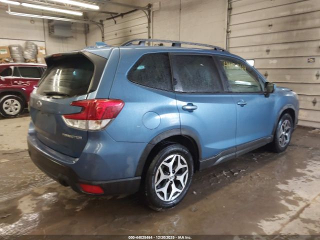 2023 SUBARU FORESTER JF2SKAEC6PH452091 Photo 3