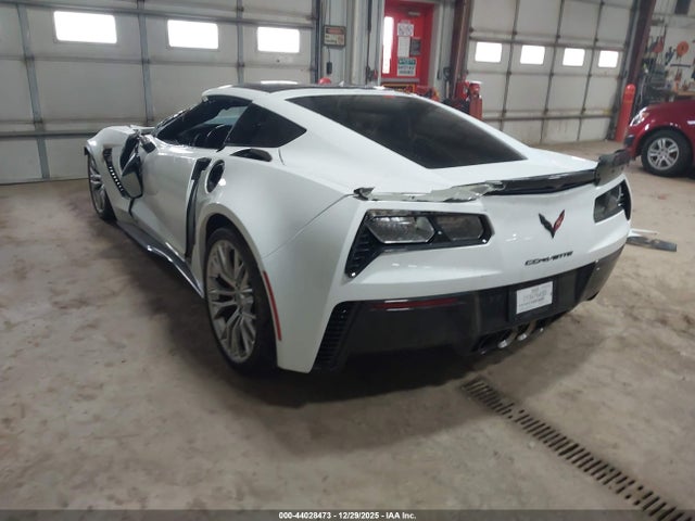 2018 CHEVROLET CORVETTE 1G1YU2D64J5601782 Photo 2