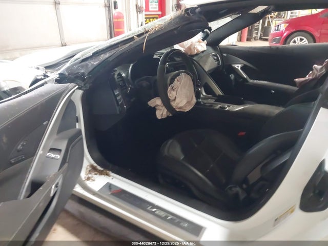 2018 CHEVROLET CORVETTE 1G1YU2D64J5601782 Photo 4