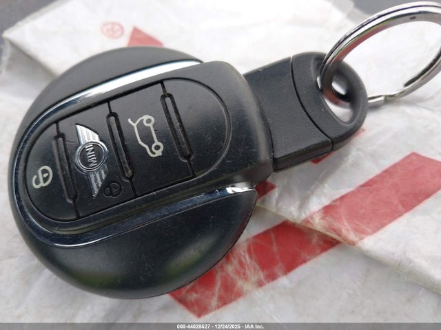 2017 MINI HARDTOP WMWXP7C50H3B94355 Photo 10