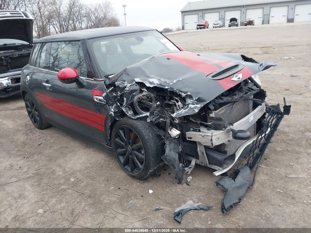 2016 MINI HARDTOP WMWXP7C51G3B92807