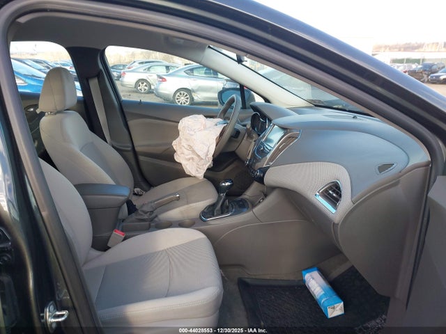 3G1BD6SM7JS596064 Chevrolet Cruze Lt Manual