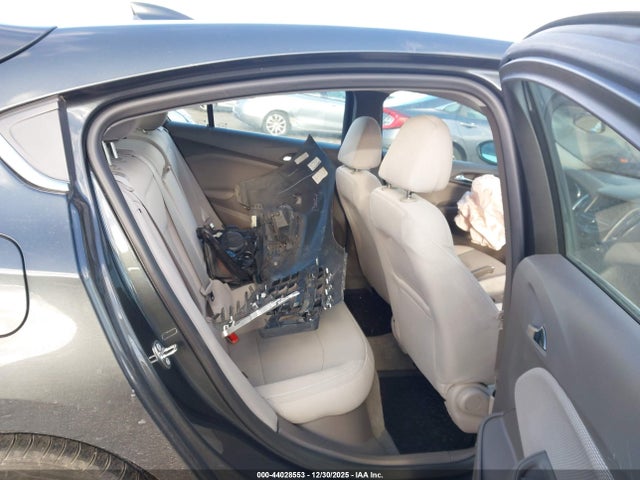 3G1BD6SM7JS596064 Chevrolet Cruze Lt Manual