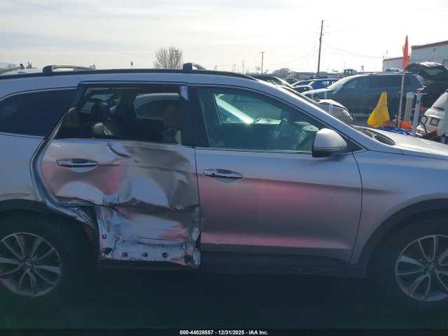 KM8SNDHF6HU187898 Hyundai Santa Fe Se