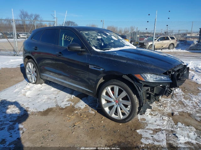 2019 JAGUAR F-PACE SADCM2FV4KA616057 Photo 0