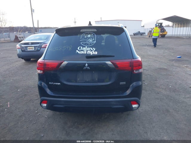 Продаж на аукціоні авто 2020 Mitsubishi Outlander Le 2.4, vin: JA4AD3A33LZ042627, номер лоту: 44028598