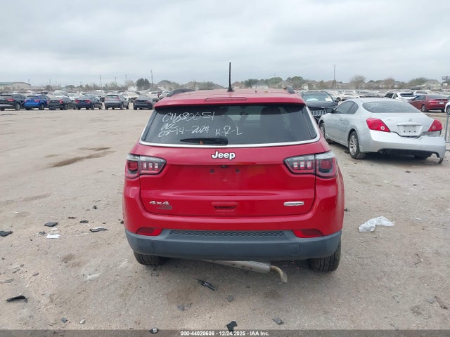 Jeep Compass Latitude 4x4 2019 3C4NJDBB3KT597014 Image 17