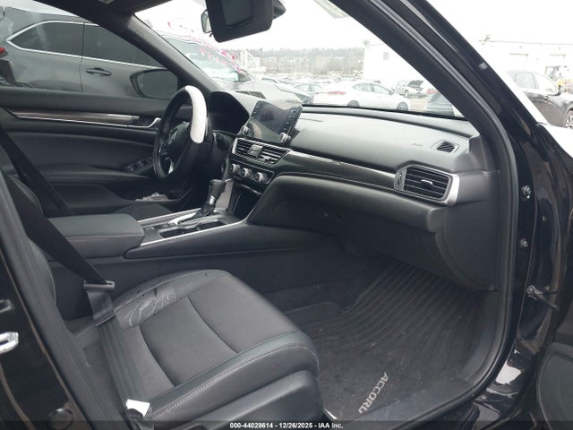 1HGCV1F39NA103149 Honda Accord Sport