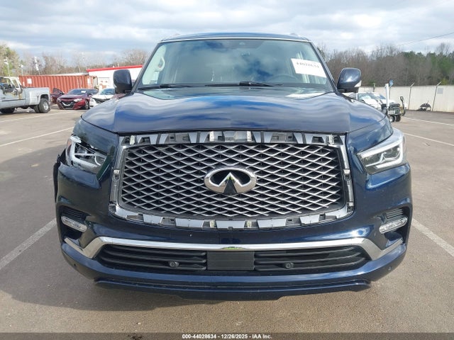 JN8AZ2NF8J9662171 Infiniti QX80