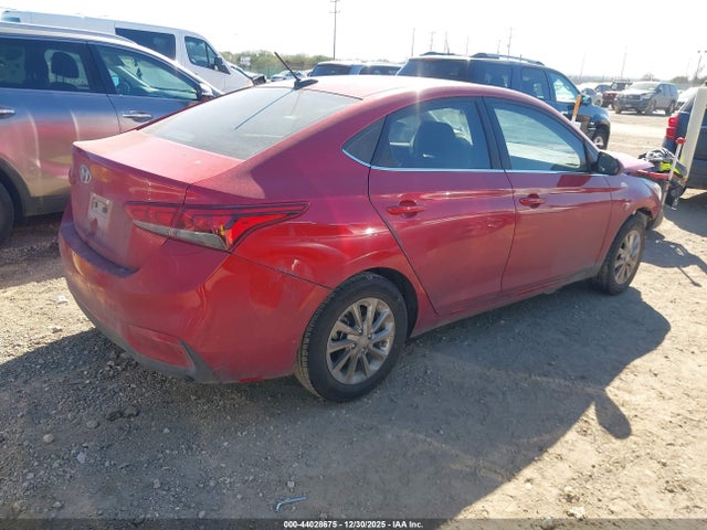3KPC24A68NE185916 Hyundai Accent Sel