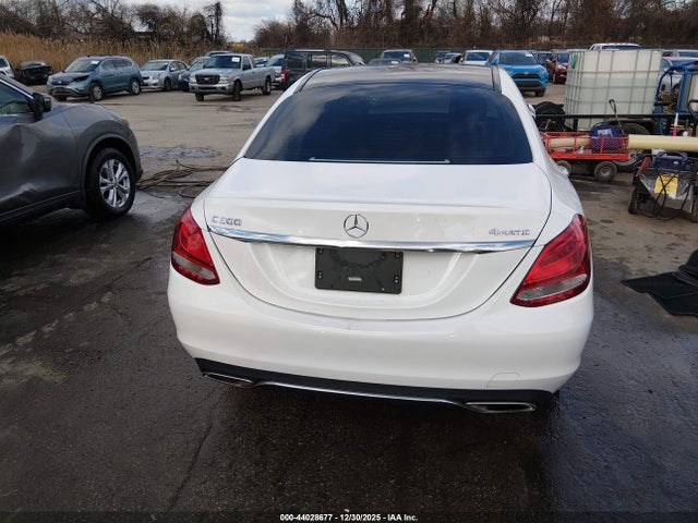 Продажа на аукционе авто 2018 Mercedes-benz C 300 4matic, vin: WDDWF4KB0JR319142, номер лота: 44028677