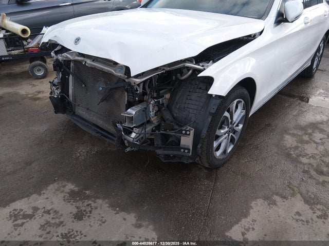 Продажа на аукционе авто 2018 Mercedes-benz C 300 4matic, vin: WDDWF4KB0JR319142, номер лота: 44028677