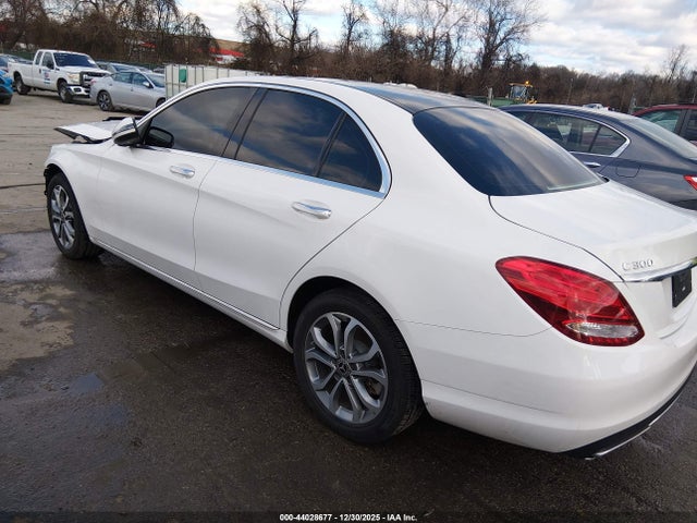 Продажа на аукционе авто 2018 Mercedes-benz C 300 4matic, vin: WDDWF4KB0JR319142, номер лота: 44028677
