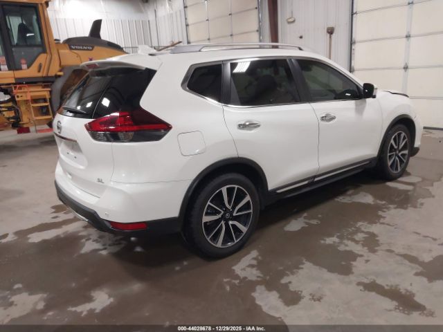 2020 NISSAN ROGUE 5N1AT2MT4LC700095 Photo 3