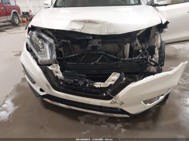 2020 NISSAN ROGUE 5N1AT2MT4LC700095 Photo 5